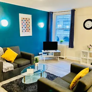 Mosley Street Apartment, Newcastle upon Tyne
