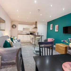the-basement-apartment-wenlock.yorkshirehotels.net/