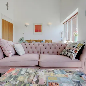 Beautiful Duplex Penthouse - Roof Garden, Views, Parking Newcastle upon Tyne